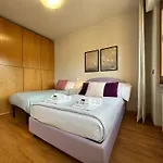 - La Rondine 2 Bedrooms And Parking アレッツォ