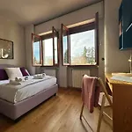 - La Rondine 2 Bedrooms And Parking アパート アレッツォ