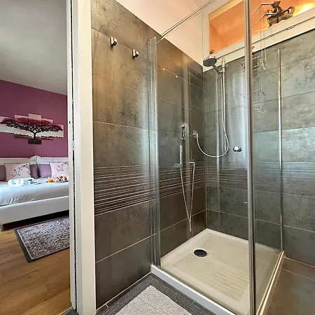Apartament - La Rondine 2 Bedrooms And Parking *