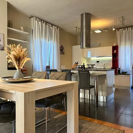 - La Rondine 2 Bedrooms And Parking