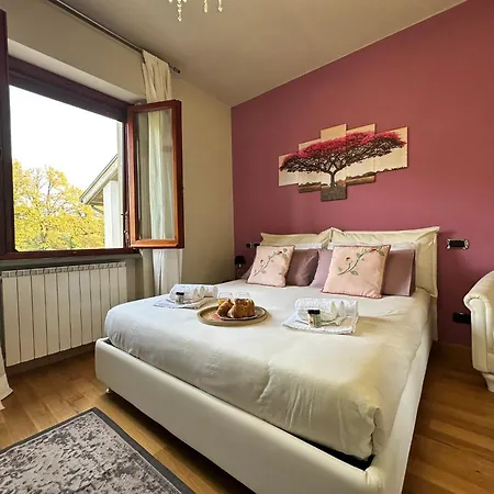 Apartament - La Rondine 2 Bedrooms And Parking Arezzo